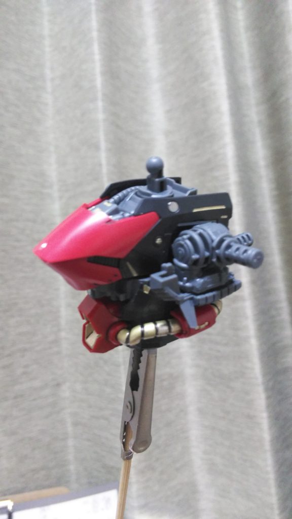 黄色の部分はチタンゴールドで