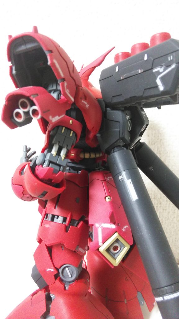 RG サザビー–4枚目/制作者：ネコジン