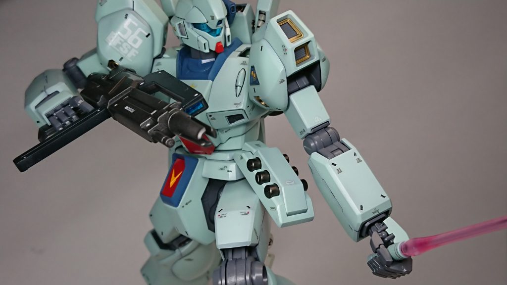 別アングルからで。