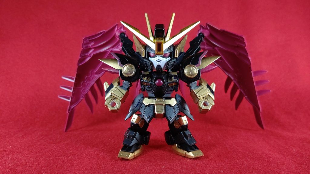 レッドゴールド使った部分はたしかゲーム内だとイエローだったんですが
ガウェインみたいなきれいなカラーリングにしたかったのでレッドゴールドにしました。