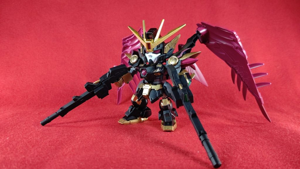 ツインバスターライフルを装備!
ツインバスターライフルはつや消しブラックそのままで塗装しました。
照準センサーの色違うの構えたときに気づきました‥‥