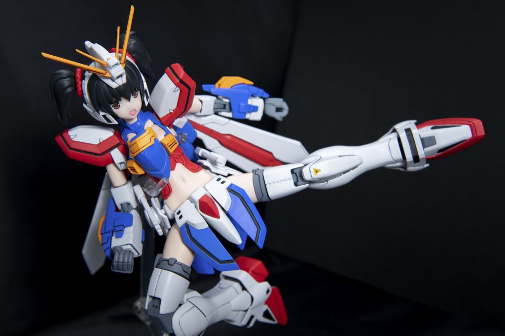 キック。FAガールは腰が捻れるからいいですね