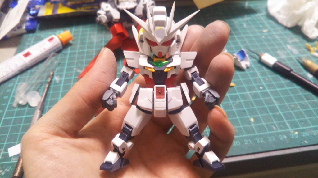 サムバディーガンダム
ベースは勿論コアガンダム
頭はSDEXストフリをちょい改修
手足の短縮
腰周りにガンダムのパーツを使用