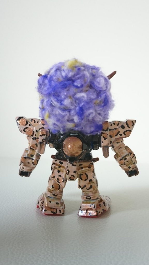 髪の毛はコットンを使用しました