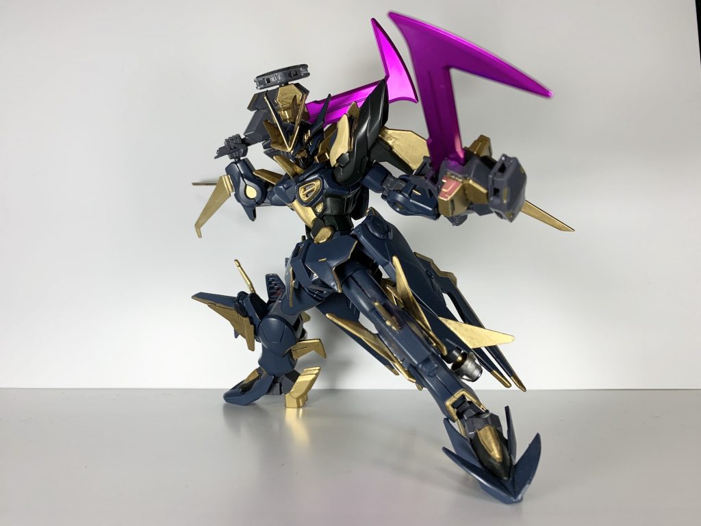 ビームサイス
近接戦闘用の装備