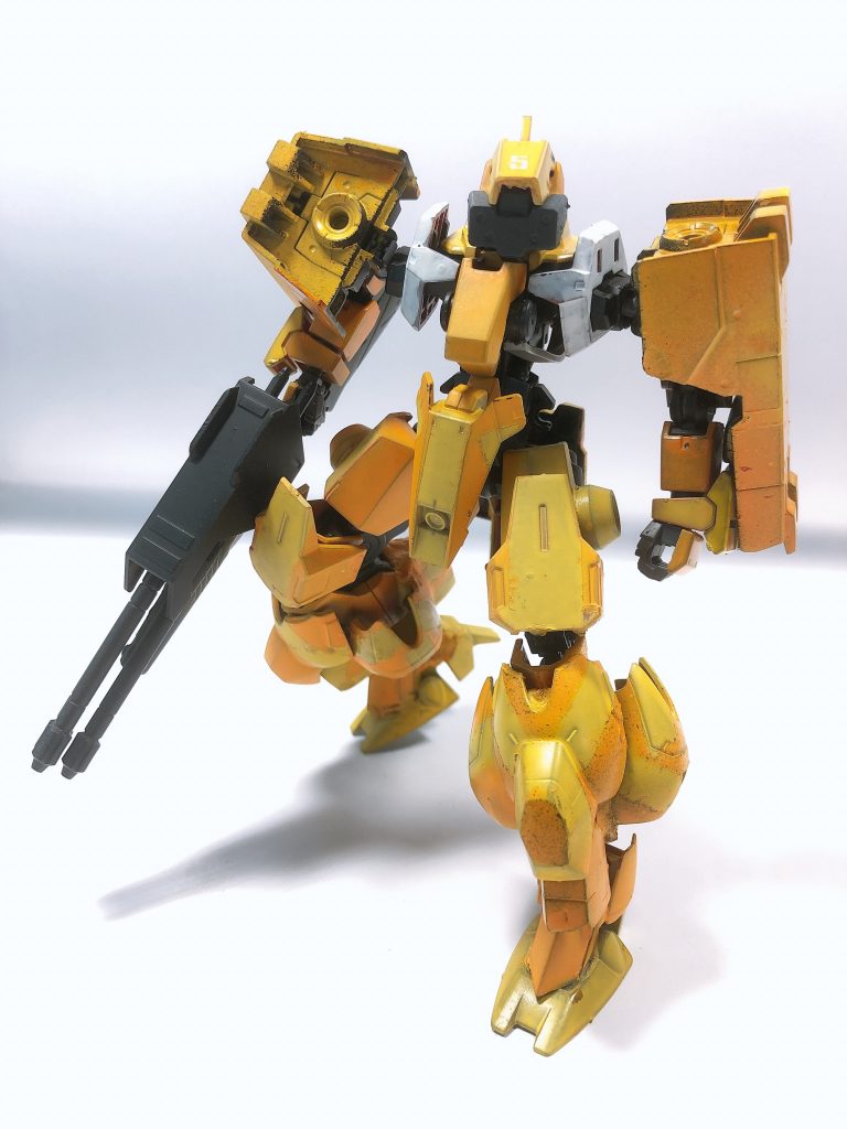 塗装に関してはマスキングテープをペタペタ貼るの楽しかったですけど寒さでうまく塗装できなかったので結構ムラが目立ちますね。今後のマスキング塗装の課題点です