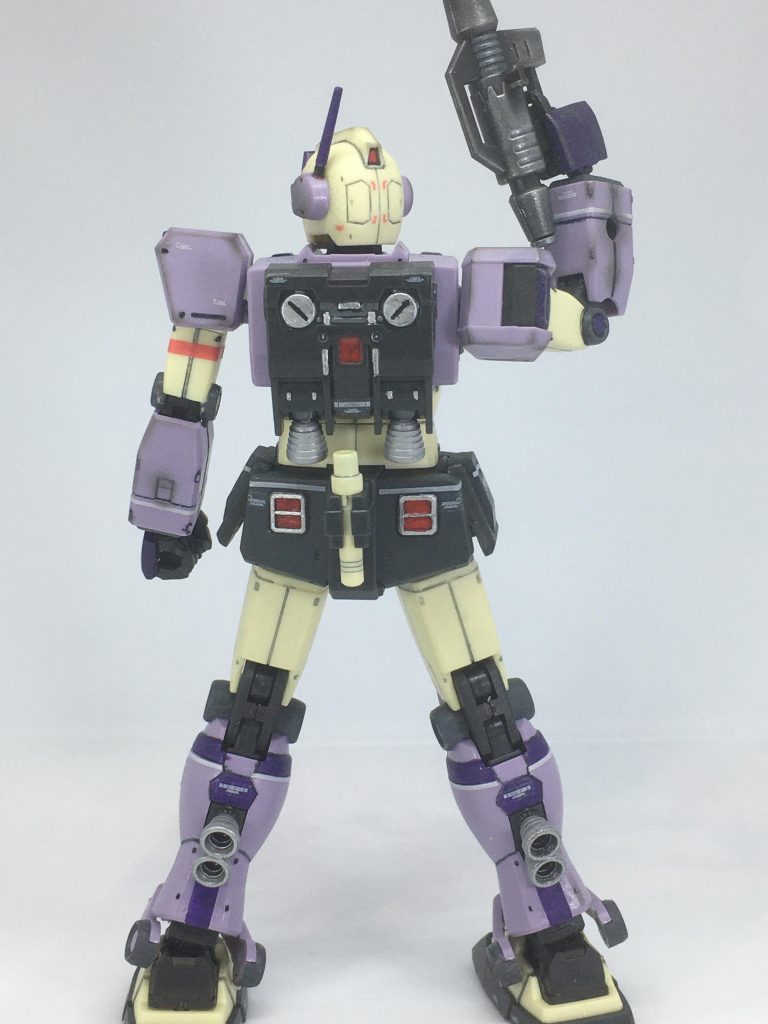 背中の配色はややクラシック