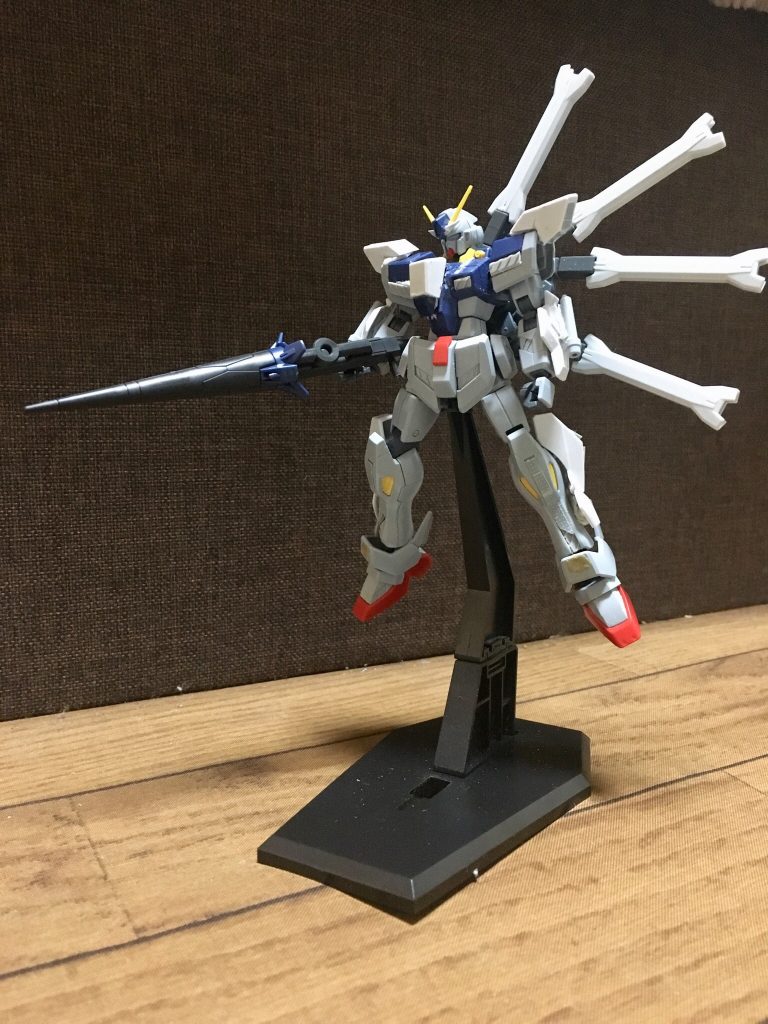 塗装前はこんな感じです。基本的にはクロスボーンガンダム魔王にガンダムエックス魔王を少しミキシングした感じです。