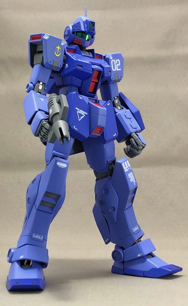 他のジム系からスプレーガンを貰って製作