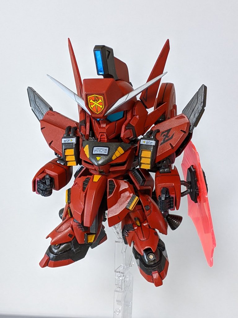 Ｈｉ-νの構造を使ったのでガンダムタイプの顔にもなります