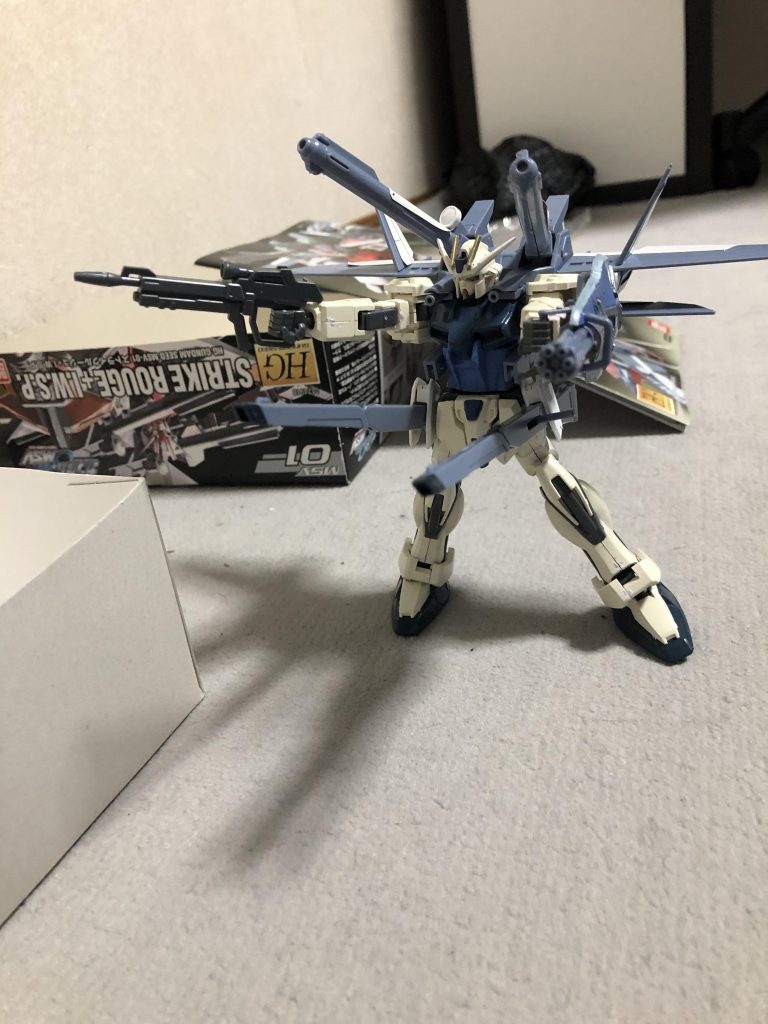 I.W.S.Pと腰部にレール砲マウントさせてからのフルバースト! ストライクでもこれをやりたかったのです!