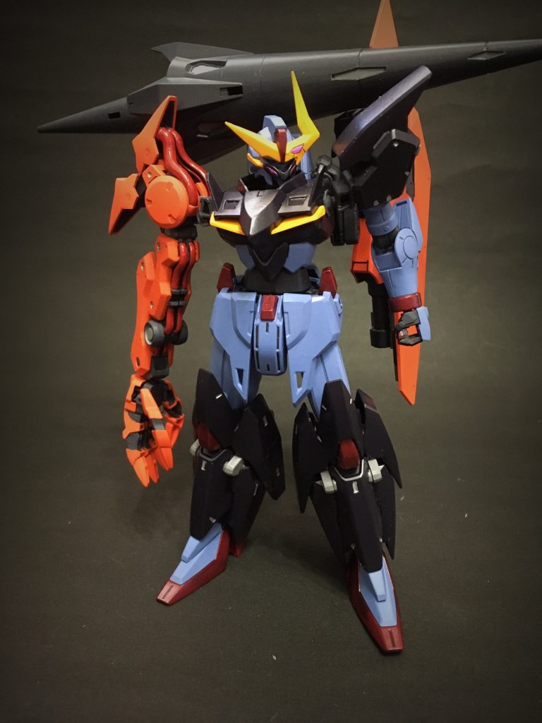 ゼルトザームはコントラスト出すために紫をエイザーブルーに、これもともとのマークⅢの色ですね。紺部分はディスパティルと合わせてロシアンエアクラフトブルーにして半光沢。それ以外はつや消しで。