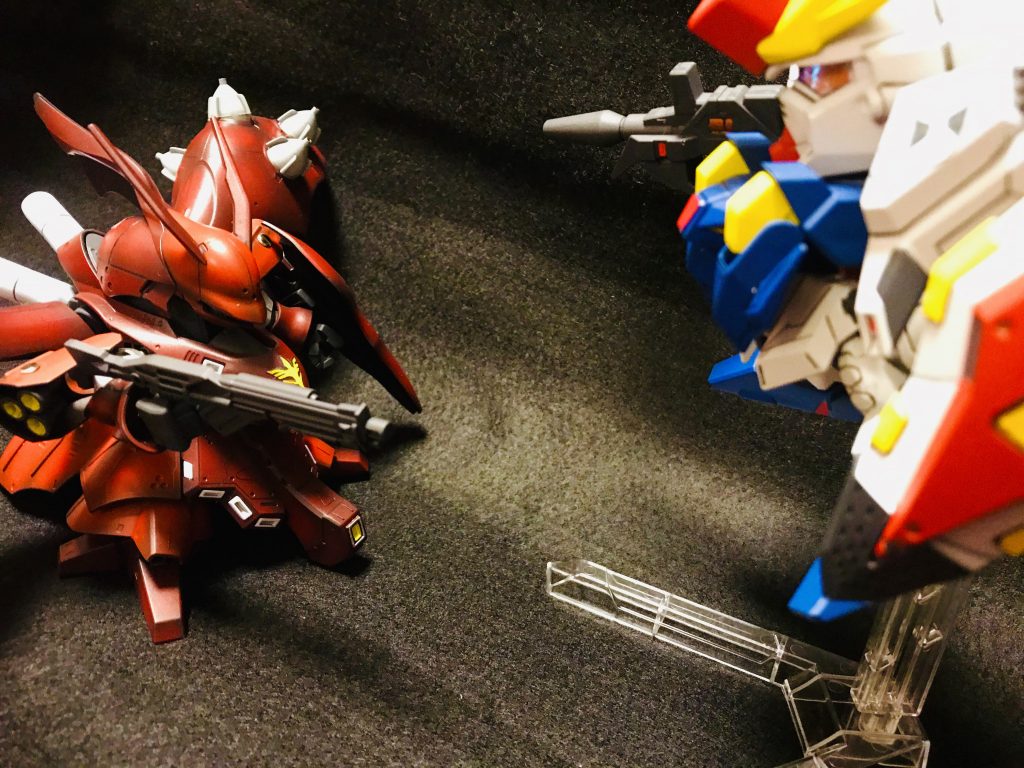 相当急いだので荒が目立ちますが小さい頃以来のSDを組み立てるのは進化も感じてとても楽しかったです^_^