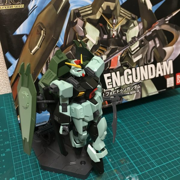 HG GUNDAM SEED フォビドゥンガンダム
