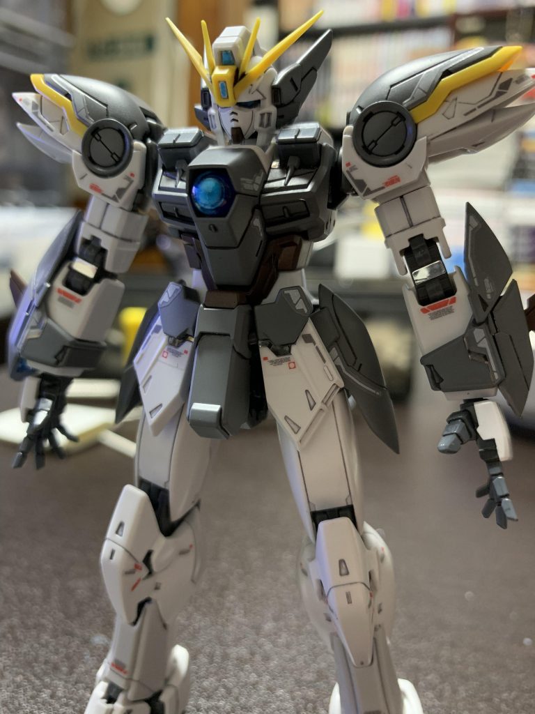 RGガンダムスノーホワイトプレリュード–3枚目/制作者：waka