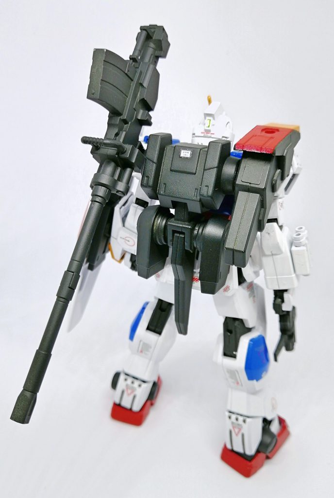 バックです。
腕のパーツをバックパックへミキシングしました。