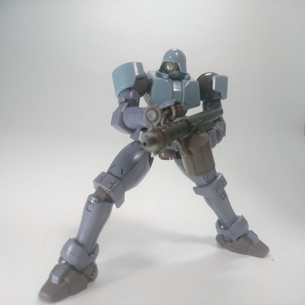 ガンダムビルドダイバーズの量産機、リーオーNPDを作ってみました!
 オリジナルのリーオーとはまた違う、いかにもダイバーズ世界らしいデザイン、と言いますか。
 墨入れ、部分塗装、そしてトップコートて光沢を出した感じです。
