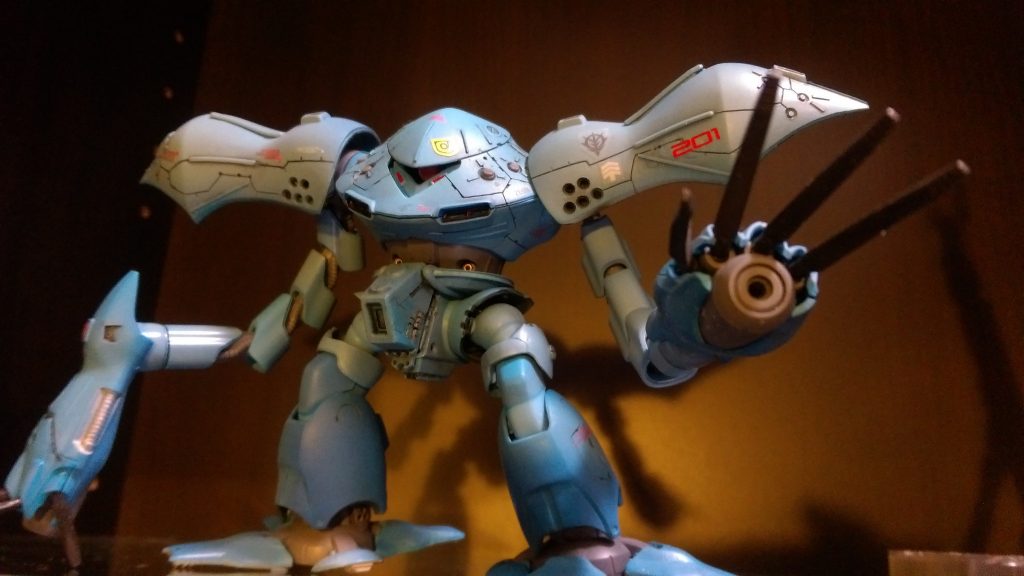 リタッチ前、スジボリなどはしたものの細かい部分塗装はしてません。