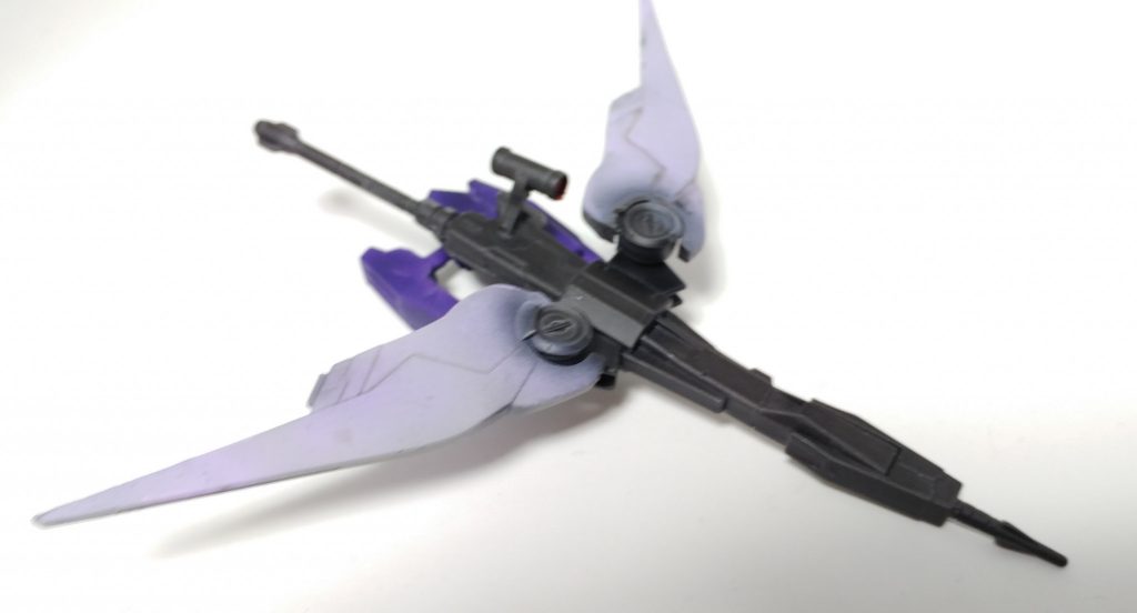 弓は折りたたみ式です。