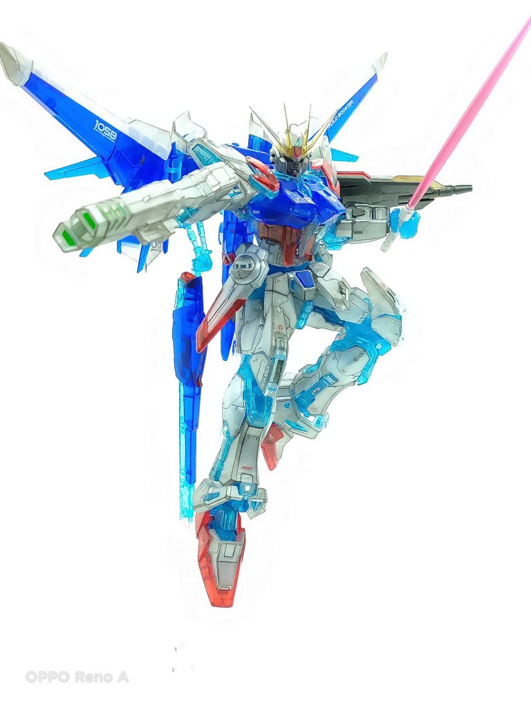 ビルドストライクガンダムフルパッケージ(RGシステムイメージカラー)–4枚目/制作者：かえる