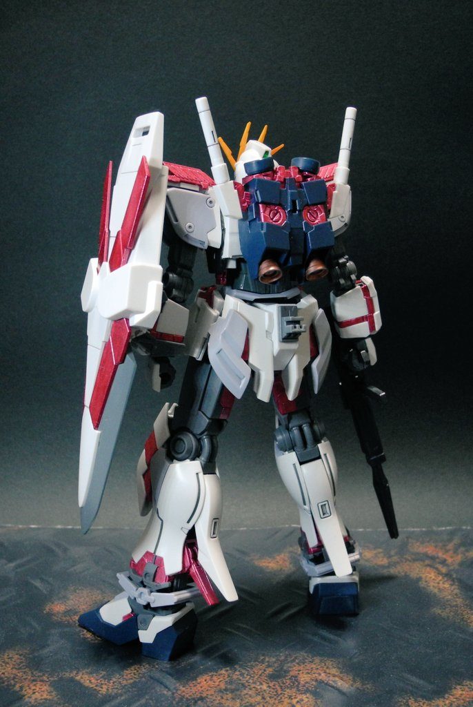 RX-9/C ナラティブガンダム–3枚目/制作者：ぽち。