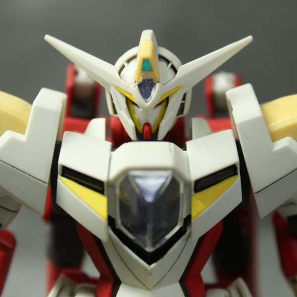 リボーンズガンダム