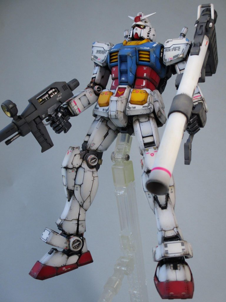 パッケージ風ポーズ。