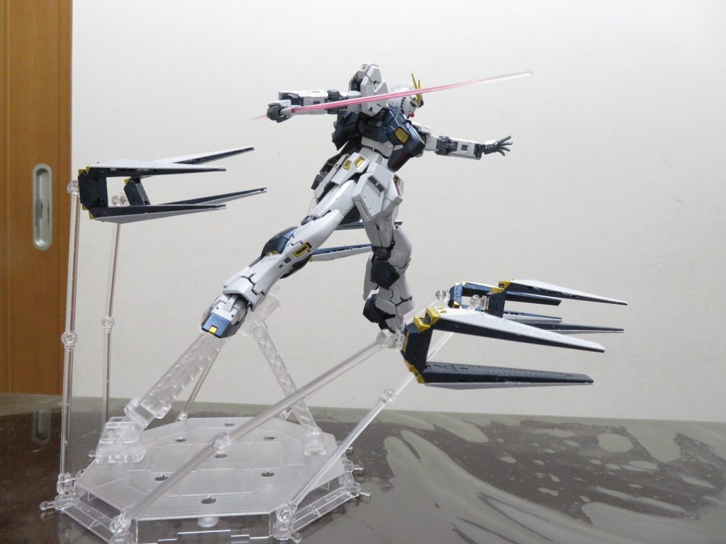 ＲＧ_νガンダム　チタニウムフィニッシュ–4枚目/制作者：S - Works Archive