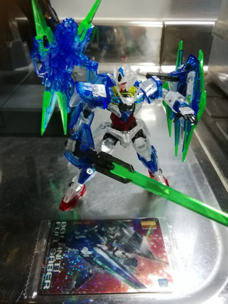 ダブルオークアンタフルセイバーHG