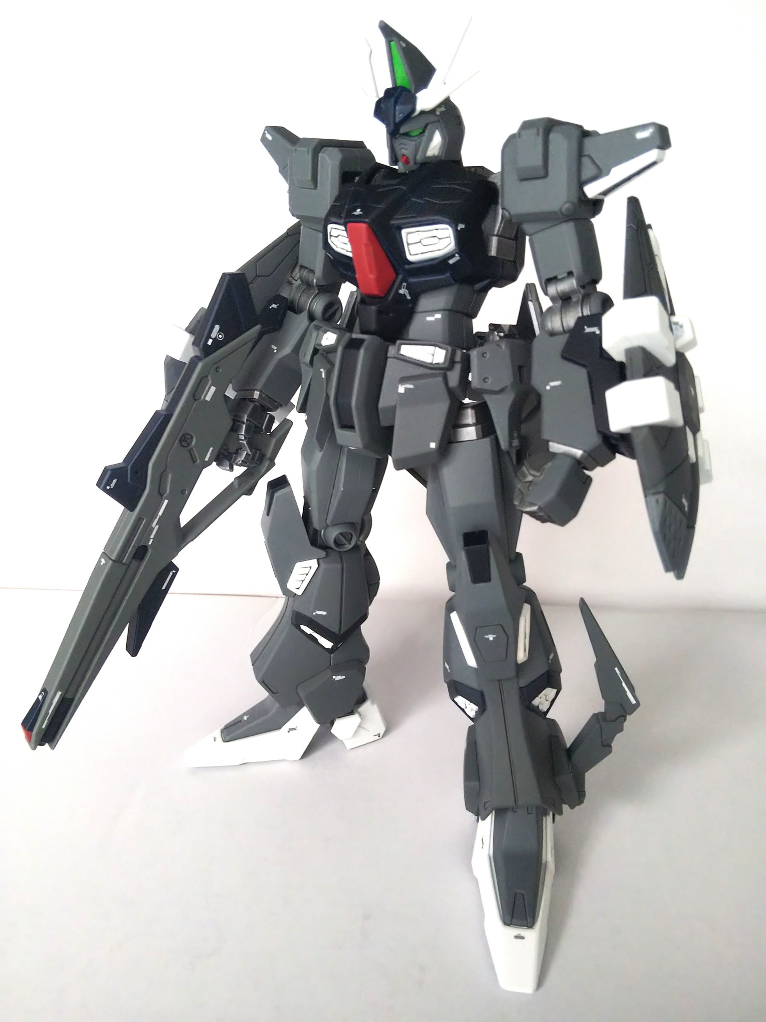 HGUC RX-104FF オデュッセウスガンダム【BLACK VER.】 模型 