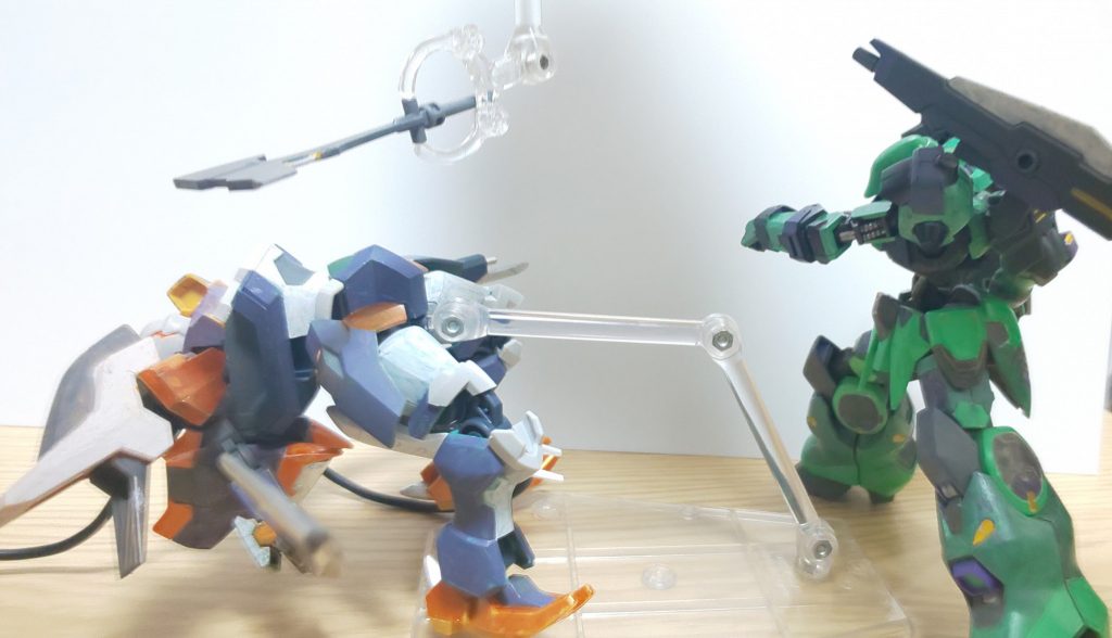 ２カメ

横から見たらなんかシュール、、、