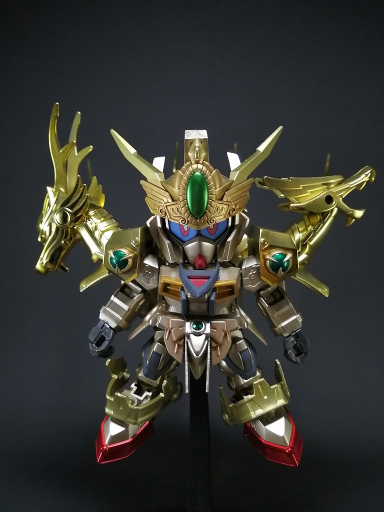 正面。バックパック全く見えてませんね...。