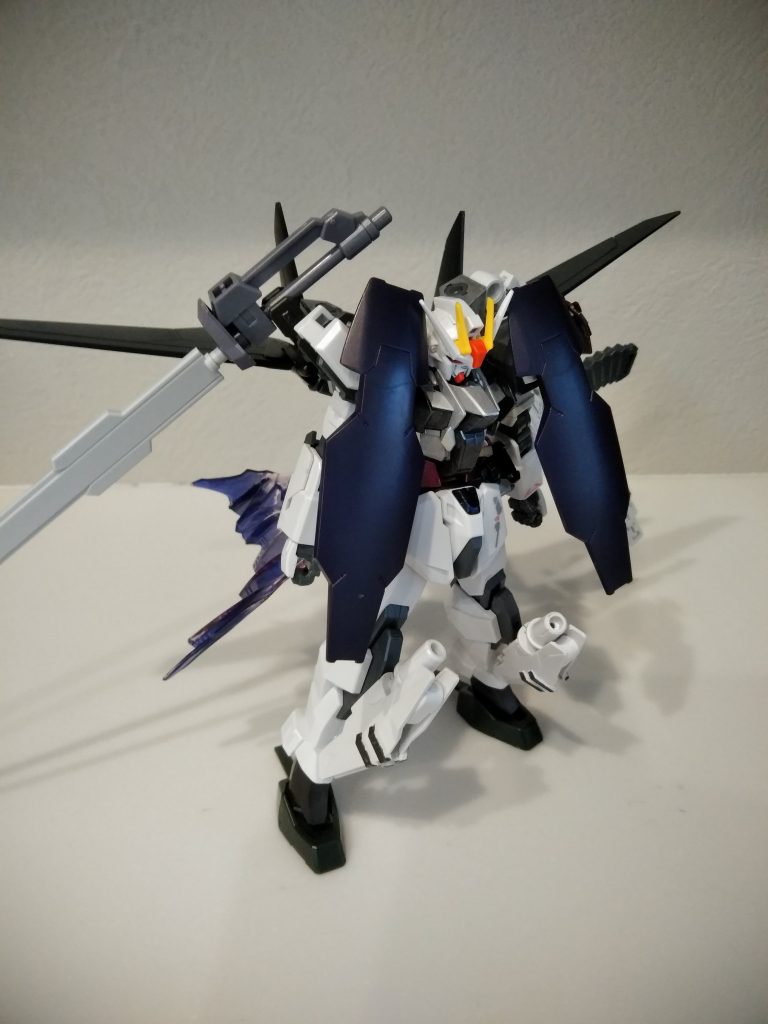 グローイングストライクガンダム–2枚目/制作者:ku-ma-0