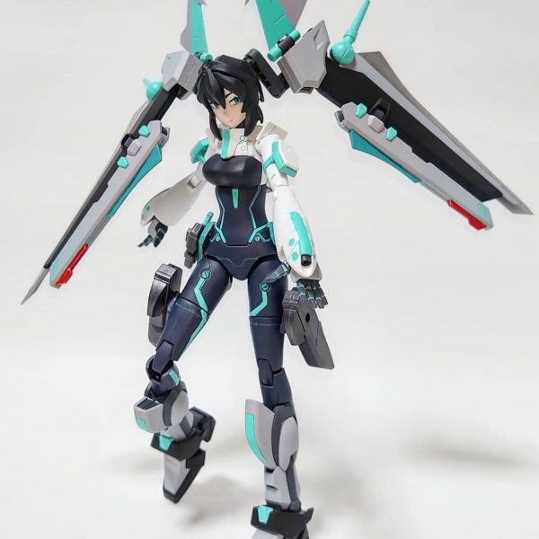 モビルドール メイ（ノワールツインテールユニット装備)