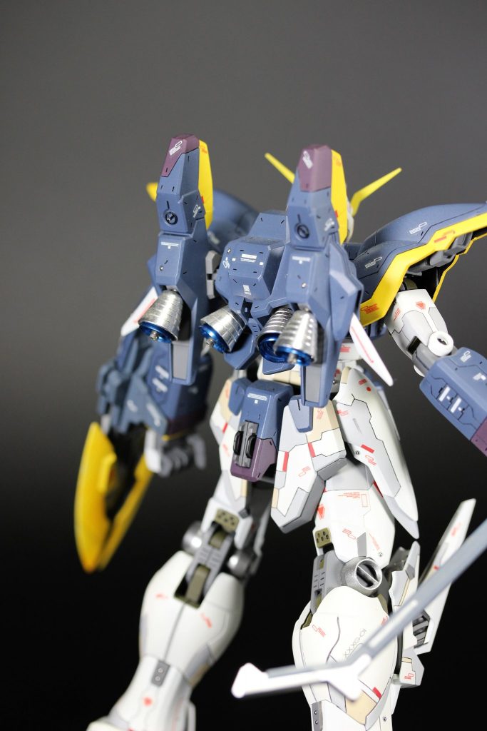 desusaizu–3枚目/制作者：ジャンボタニシ