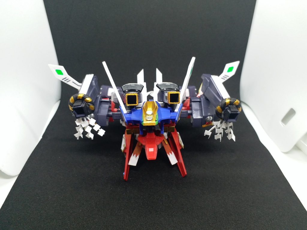 跨年完成，最终新一年製作完！ 改名'三世鎧頑駄無，換裝凰鎧，炮鎧！最後一張同場加影兄弟機age2, age fx，尚欠age 1 了……–3枚目/制作者：Kaichi Wong