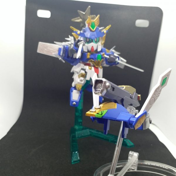 跨年完成，最终新一年製作完！ 改名’三世鎧頑駄無，換裝凰鎧，炮鎧！最後一張同場加影兄弟機age2, age fx，尚欠age 1 了……