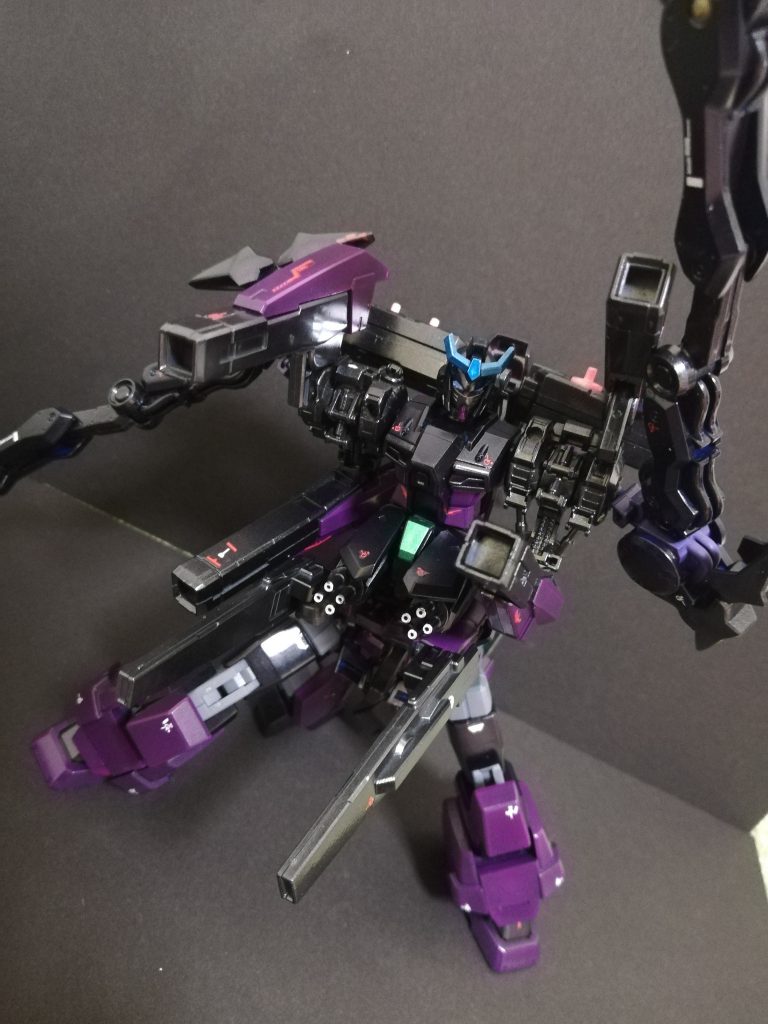 アンバランス体型なんで自立はちょっと厳しめ