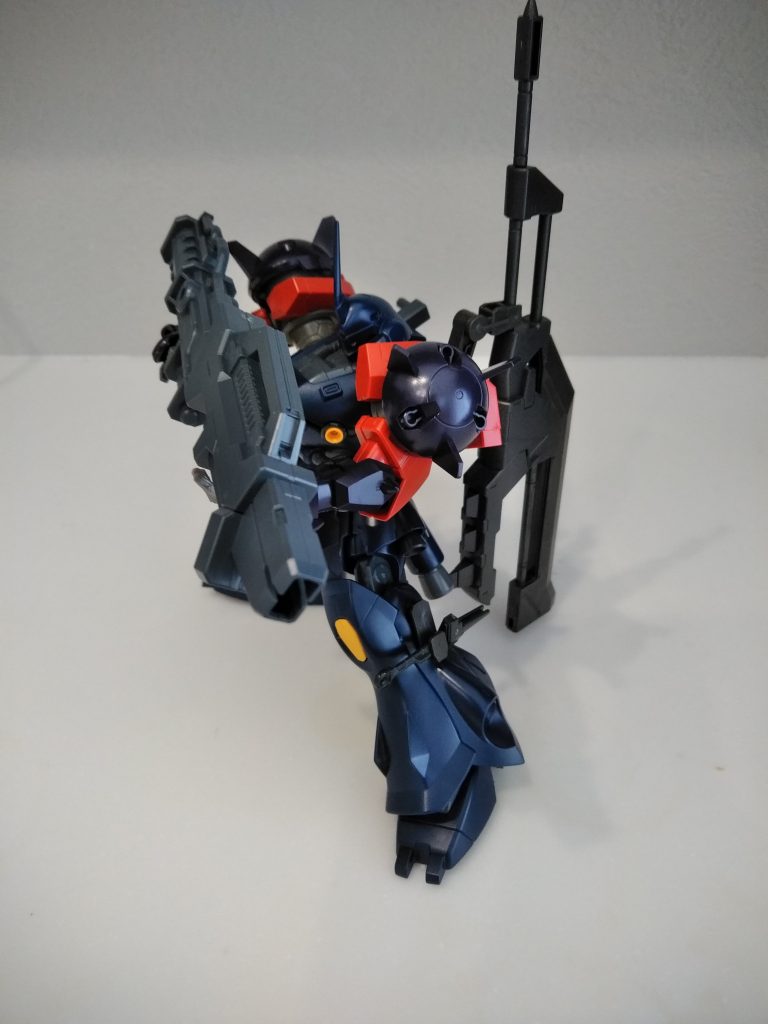 ティターンカノン
低コストの大型ビームカノン
手持ち、バックパック接続運用ともに可能。殲滅能力は高い。