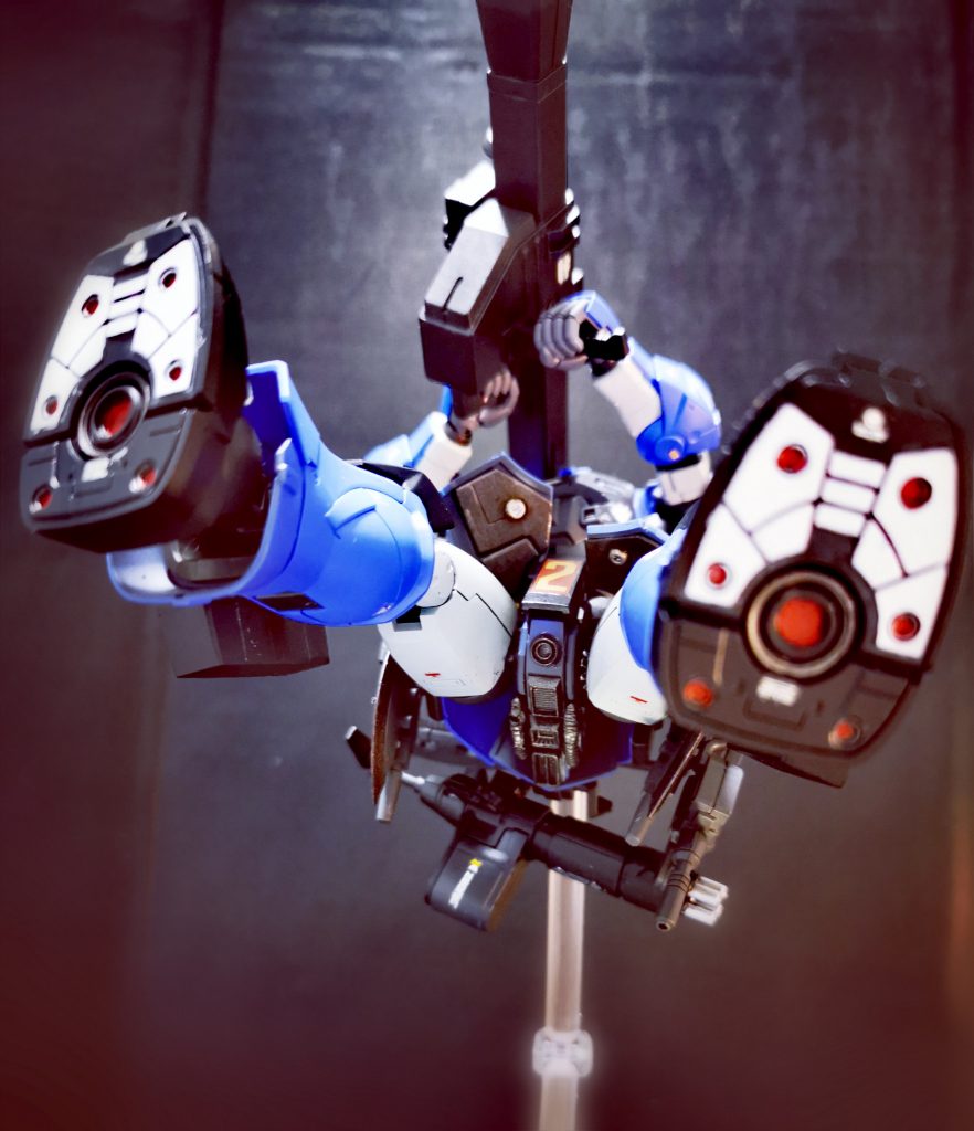 足裏塗り分け、股間、アーマー裏など頑張りました。