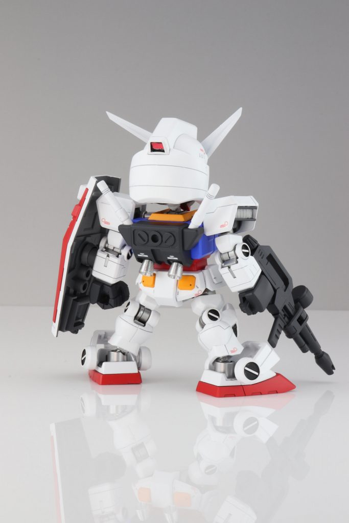 バーニアはハイキューパーツのメタルバーニアを使用しています。