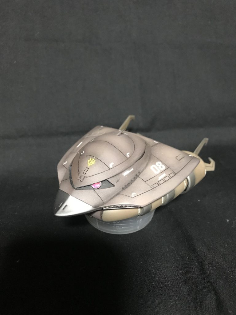 (カラーレシピ)本体色:マホガニー(ハイライトで本体色1:1でホワイトを混ぜました)腕部:マホガニー+ダークイエロー(2:1)金属部分:黒鉄色+焼鉄色(1:1)(クチバシ部分はクリアブラックを上から噴いてます)サフ:ガイアEVOブラック