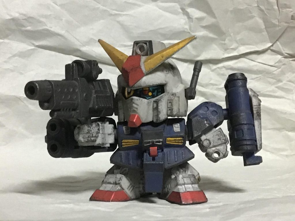 スコープモード。目のシールはつや消し等せずそのままです。