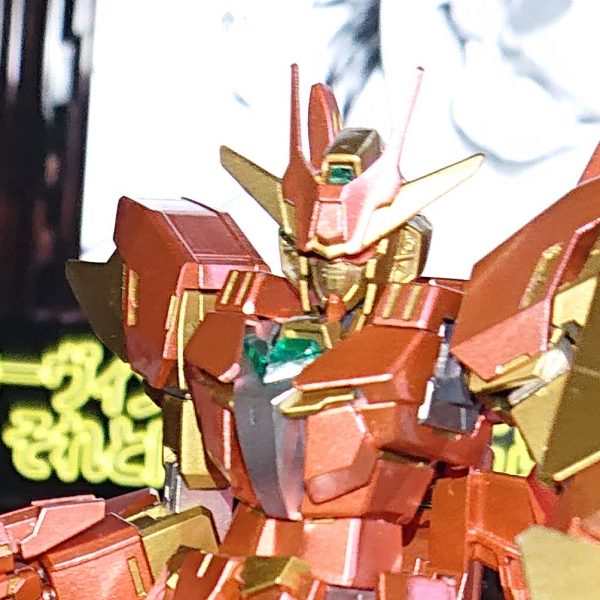 アイアンスリィガンダム