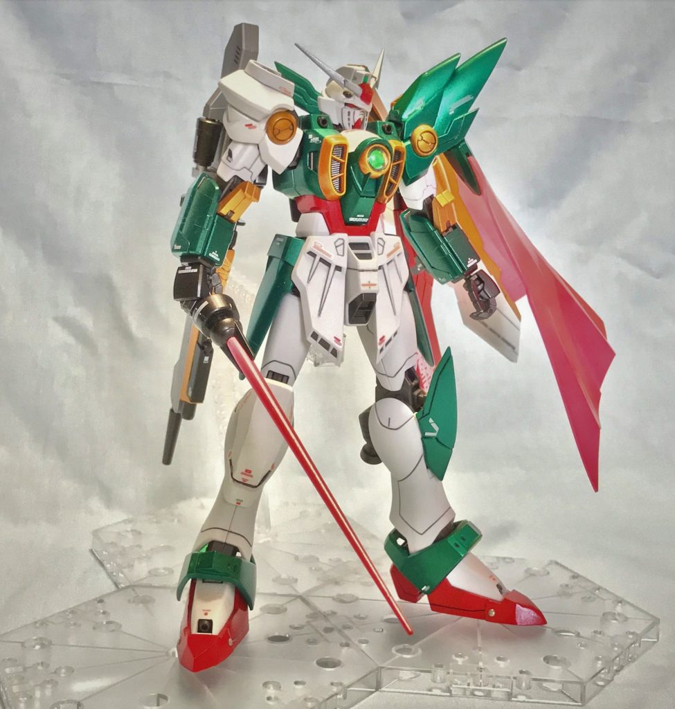 ビームマントも装備出来ます(^^ゞ
当初はリナーシタのマントそのまま使用も考えました。