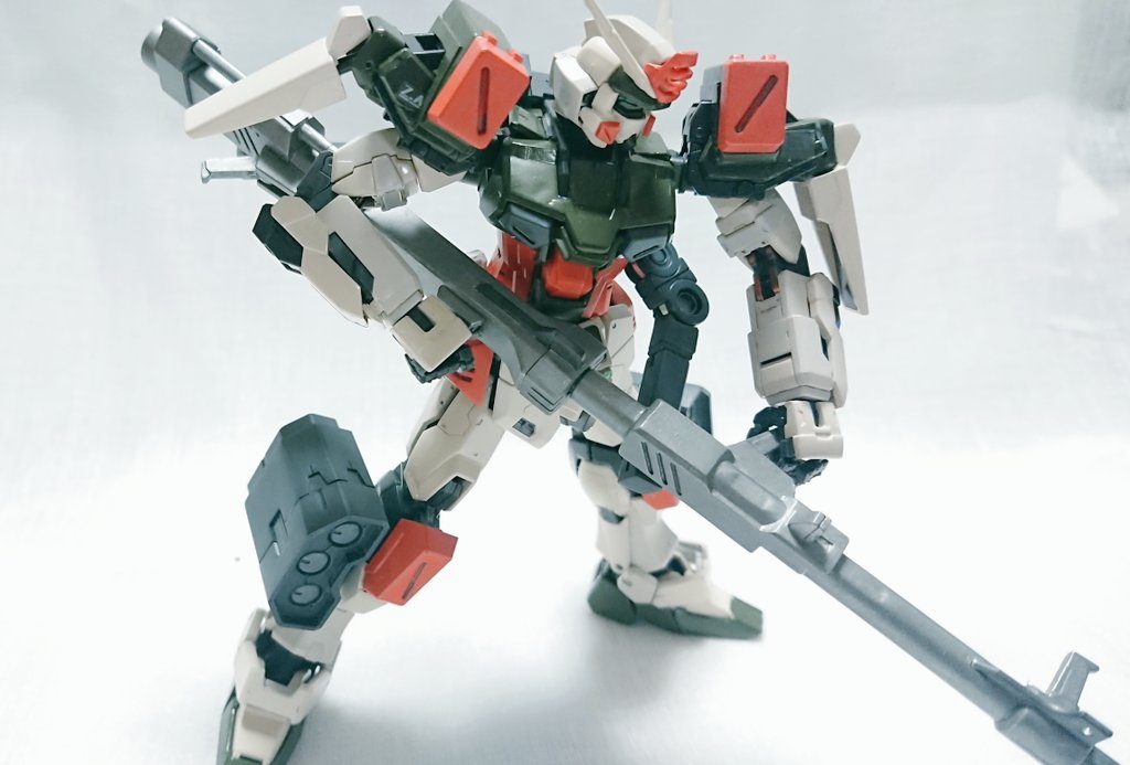 連結させて。

試行錯誤しましたが、何とか形になりました。
ここが一番難しく、楽しかったです