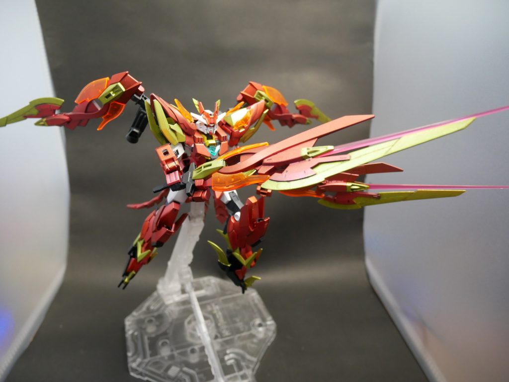 サウザンガンダム–4枚目/制作者:玄龍斎