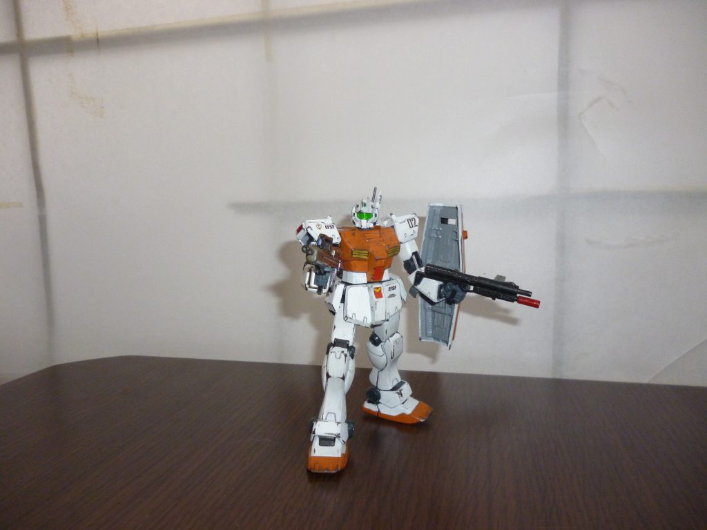 最後までご覧になっていただき、ありがとうございました。
やはり連邦、ジオン問わず、量産機は塗装や装備で個性を出すのが楽しいですね。
次回も何か過去作から投稿したいと思います。よろしければまた是非ご覧になってください。
最後になりますが、本作品をご覧になっての感想などいただけますと幸いです。