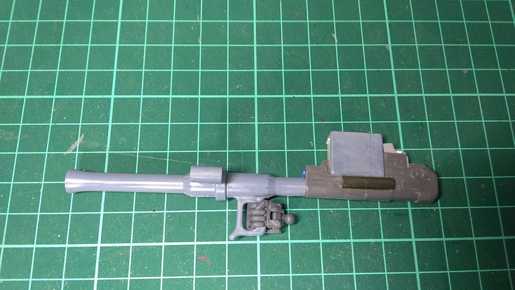 旧ザクにはバズーカということで適当にでっち上げ