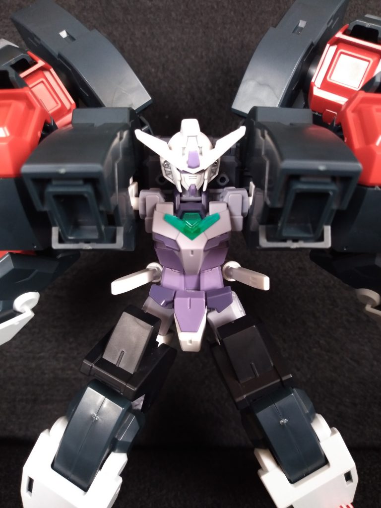 丸めた腕にダンタリオンの方パーツを被せます。ここも無改造。